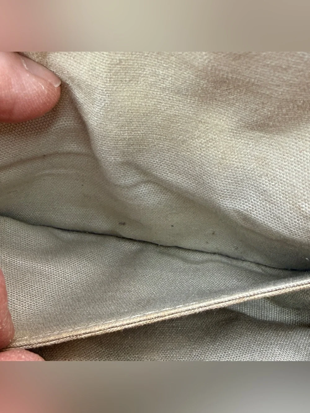Dooney & Bourke Small Wristlet Gray Tan DB Heart Canvas Leather Trim Y2K Vtg